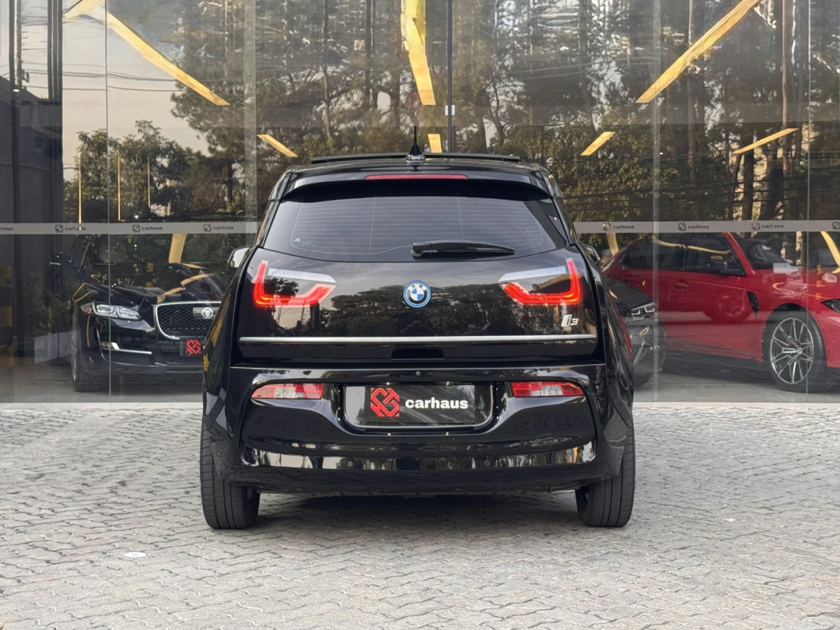 BMW i3 — foto 4