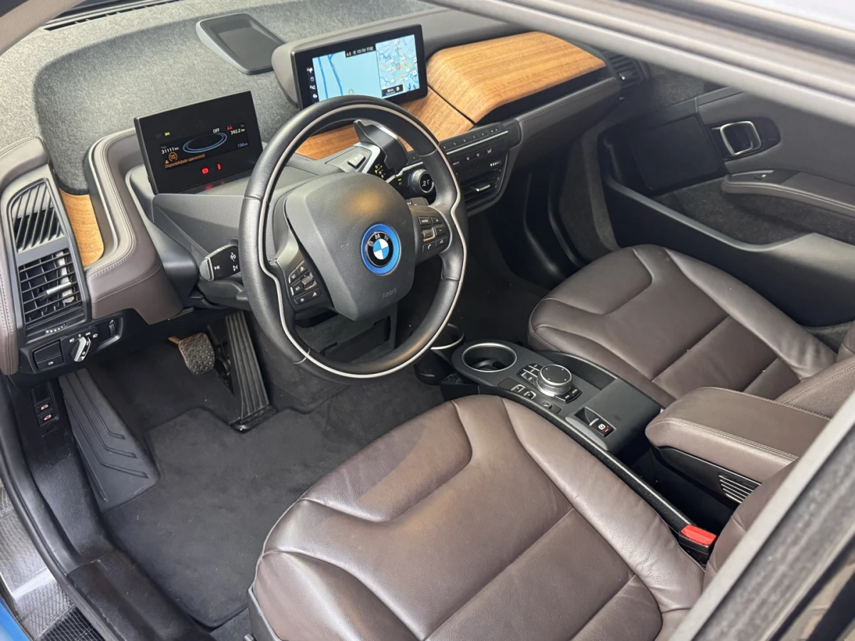BMW i3 — foto 7