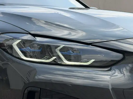 BMW-I4-2022