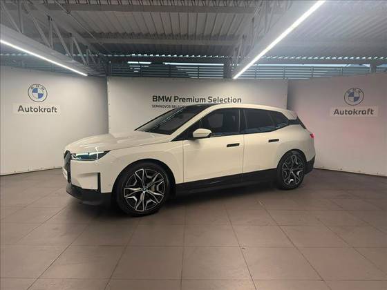 BMW iX ELÉTRICO XDRIVE40