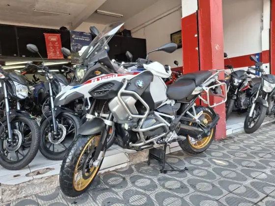 BMW R 1250 GS ADVENTURE PREMIUM RALLYE BMW R 1250 GS ADVENTURE PREMIUM RALLYE