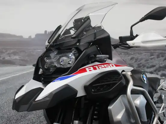 BMW-R 1250 GS ADVENTURE PREMIUM RALLYE BMW-R 1250 GS ADVENTURE PREMIUM RALLYE-2023