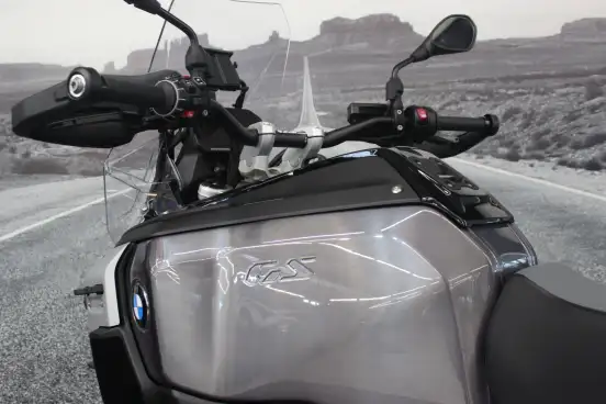 BMW-R 1300 GS ADVENTURE TRIPLE BLACK-2025