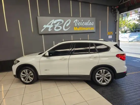 BMW-X1-2.0 16V TURBO ACTIVEFLEX SDRIVE20I 4P AUTOMÁTICO BMW-X1-2016