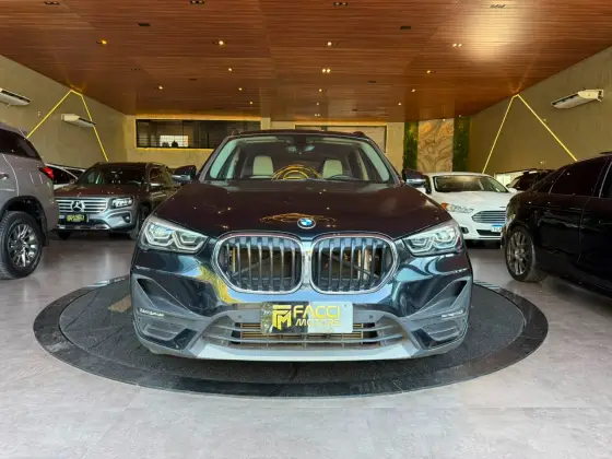 BMW X1 2.0 16V TURBO ACTIVEFLEX SDRIVE20I 4P AUTOMÁTICO BMW X1 2.0 16V TURBO ACTIVEFLEX SDRIVE20I 4P AUTOMÁTICO