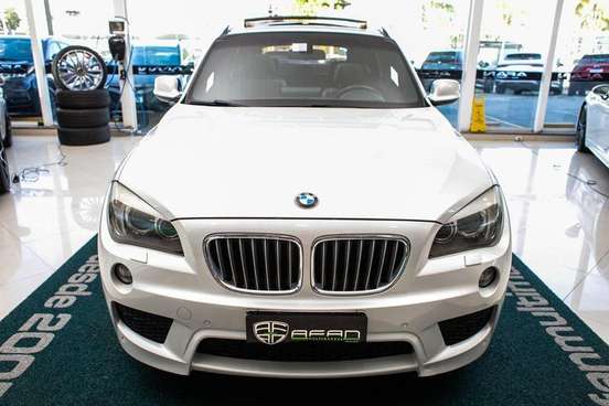 BMW-X1-2012