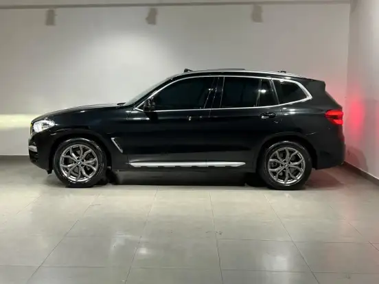 BMW-X3-2018