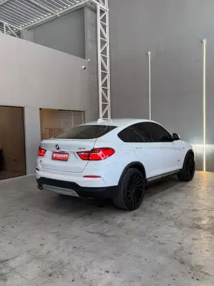 BMW-X4-2016
