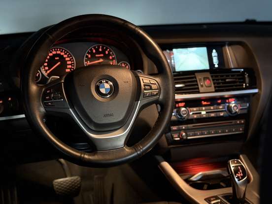 BMW-X4-2015