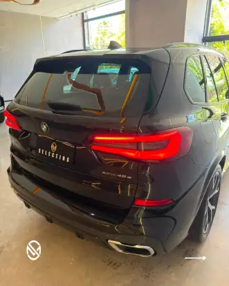 BMW-X5-2021