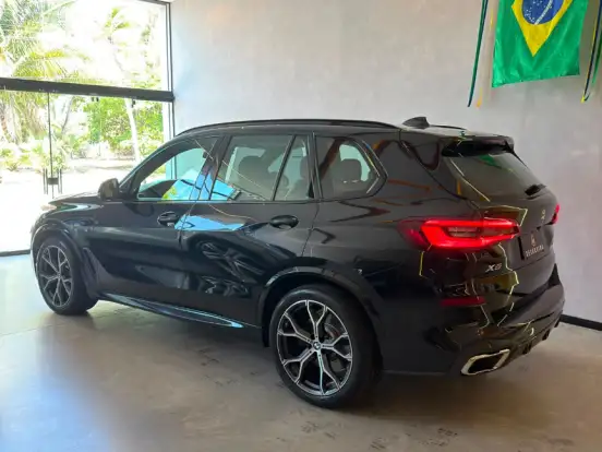 BMW-X5-3.0 I6 TURBO HÍBRIDO XDRIVE45E M SPORT AUTOMÁTICO BMW-X5-2021