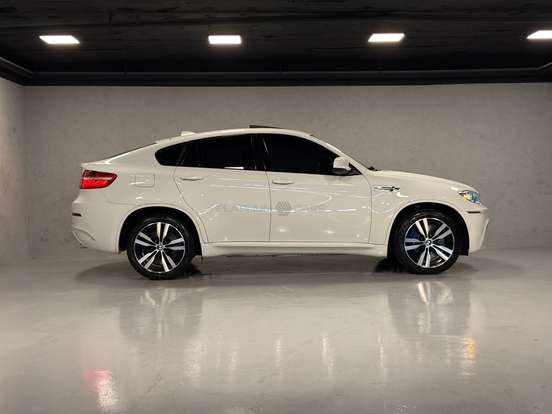 BMW-X6-4.4 M 4X4 COUPÉ V8 32V BI-TURBO GASOLINA 4P AUTOMÁTICO BMW-X6-2013