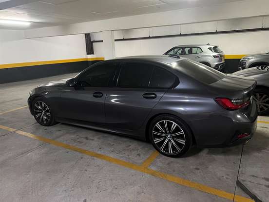 BMW-320i-2.0 16V TURBO GASOLINA GP AUTOMÁTICO BMW-320i-2020
