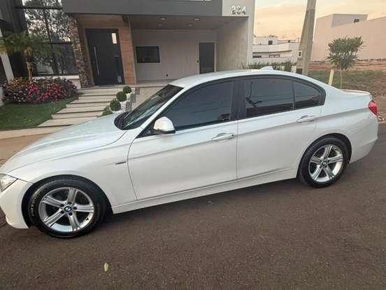 BMW-320i-2.0 SPORT GP 16V TURBO ACTIVE FLEX 4P AUTOMÁTICO BMW-320i-2013
