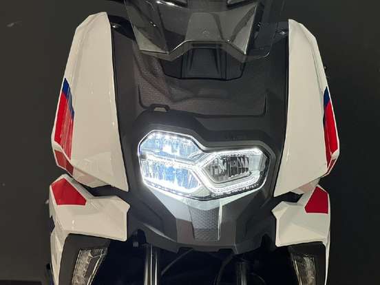 BMW-C 400 X-2024