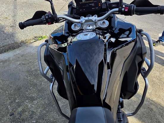 BMW-F 900 GS ADVENTURE BMW-F 900 GS ADVENTURE-2025
