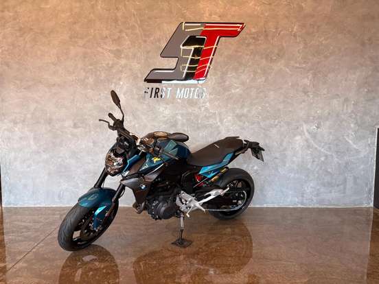 BMW-F 900 R SPORT PLUS-2025
