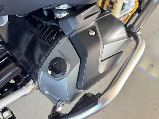 BMW-R 1250 GS ADVENTURE PREMIUM RALLYE BMW-R 1250 GS ADVENTURE PREMIUM RALLYE-2023