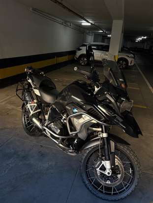 BMW-R 1250 GS PREMIUM TRIPLE BLACK BMW-R 1250 GS PREMIUM TRIPLE BLACK-2023