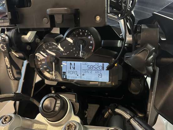 BMW-R 1200 GS PREMIUM BMW-R 1200 GS PREMIUM-2017
