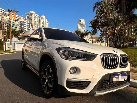 BMW-X1-2.0 16V TURBO ACTIVEFLEX SDRIVE20I 4P AUTOMÁTICO BMW-X1-2017