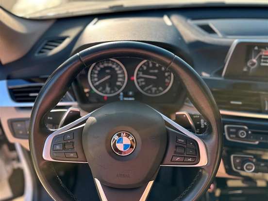 BMW-X1-2.0 16V TURBO ACTIVEFLEX SDRIVE20I 4P AUTOMÁTICO BMW-X1-2017
