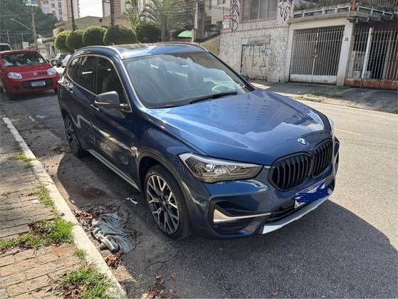 BMW X1 2.0 16V TURBO ACTIVEFLEX SDRIVE20I X-LINE 4P AUTOMÁTICO
