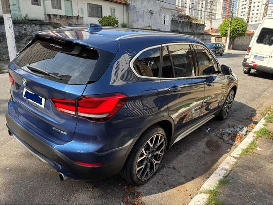 BMW-X1-2022