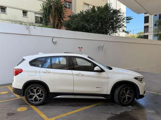 BMW-X1-2.0 16V TURBO ACTIVEFLEX SDRIVE20I X-LINE 4P AUTOMÁTICO BMW-X1-2016