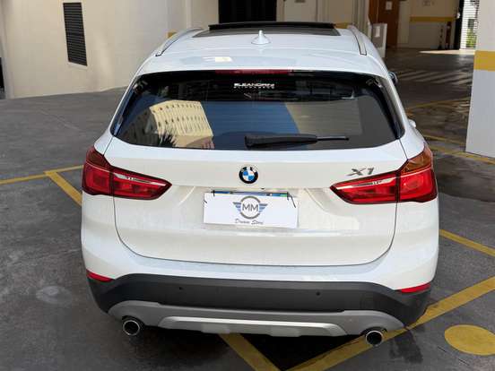BMW-X1-2.0 16V TURBO ACTIVEFLEX SDRIVE20I X-LINE 4P AUTOMÁTICO BMW-X1-2016