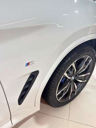 BMW-X4-2024