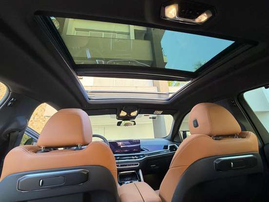 BMW-X6-2023
