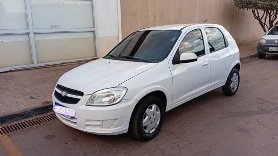 CHEVROLET CELTA 1.0 MPFI LT 8V FLEX 4P MANUAL CHEVROLET CELTA 1.0 MPFI LT 8V FLEX 4P MANUAL
