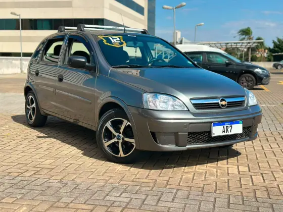 CHEVROLET CORSA 1.4 MPFI MAXX 8V FLEX 4P MANUAL CHEVROLET CORSA 1.4 MPFI MAXX 8V FLEX 4P MANUAL