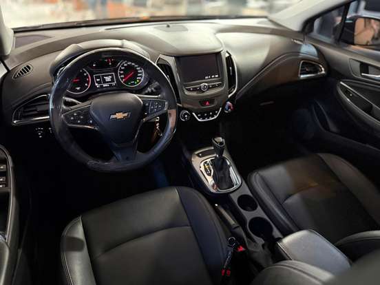CHEVROLET-CRUZE-2020