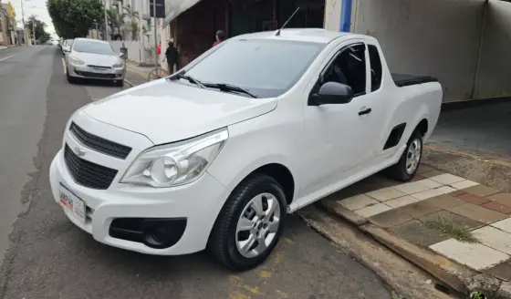 CHEVROLET MONTANA 1.4 MPFI LS CS 8V FLEX 2P MANUAL CHEVROLET MONTANA 1.4 MPFI LS CS 8V FLEX 2P MANUAL