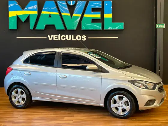 CHEVROLET ONIX 1.4 MPFI LT 8V FLEX 4P AUTOMÁTICO CHEVROLET ONIX 1.4 MPFI LT 8V FLEX 4P AUTOMÁTICO