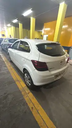 CHEVROLET-ONIX-2015