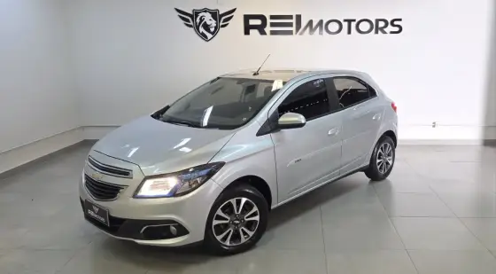 CHEVROLET ONIX 1.4 MPFI LTZ 8V FLEX 4P AUTOMÁTICO CHEVROLET ONIX 1.4 MPFI LTZ 8V FLEX 4P AUTOMÁTICO