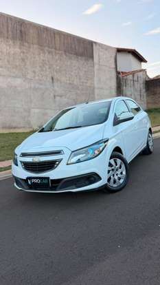 CHEVROLET-ONIX-2014