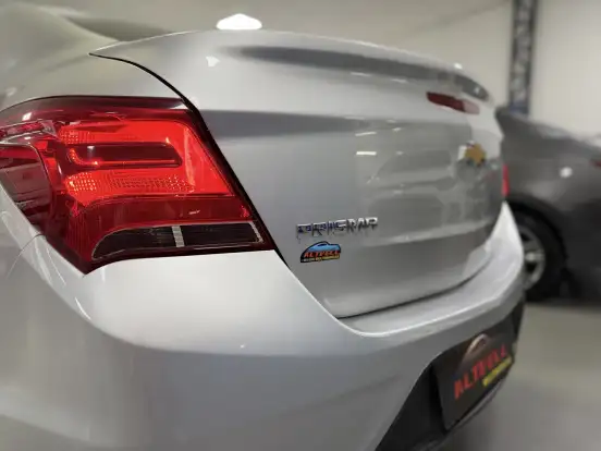 CHEVROLET-PRISMA-2018