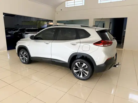 CHEVROLET-TRACKER-2020