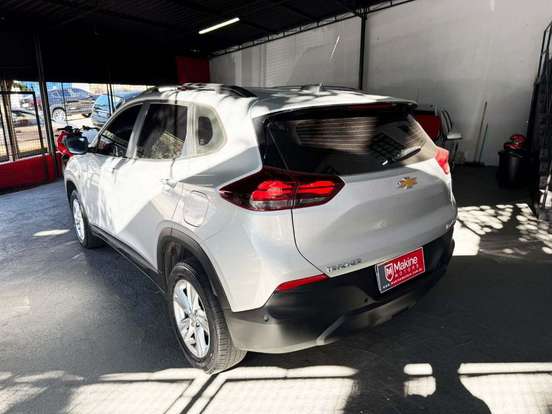 CHEVROLET-TRACKER-2022