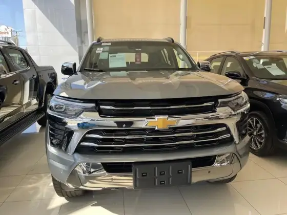 CHEVROLET TRAILBLAZER 2.8 16V TURBO DIESEL HIGH COUNTRY 7L 4X4 AUTOMÁTICO CHEVROLET TRAILBLAZER 2.8 16V TURBO DIESEL HIGH COUNTRY 7L 4X4 AUTOMÁTICO