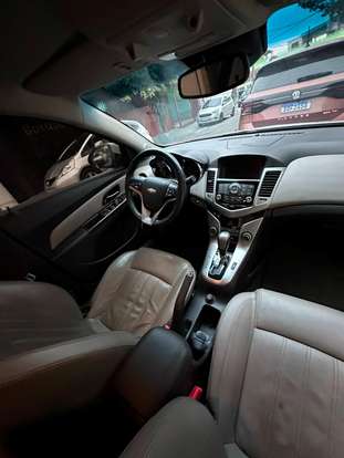 CHEVROLET-CRUZE-2013