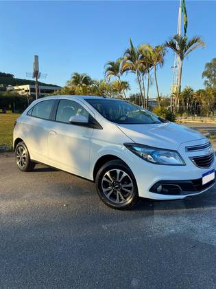 CHEVROLET ONIX 1.4 MPFI LTZ 8V FLEX 4P AUTOMÁTICO