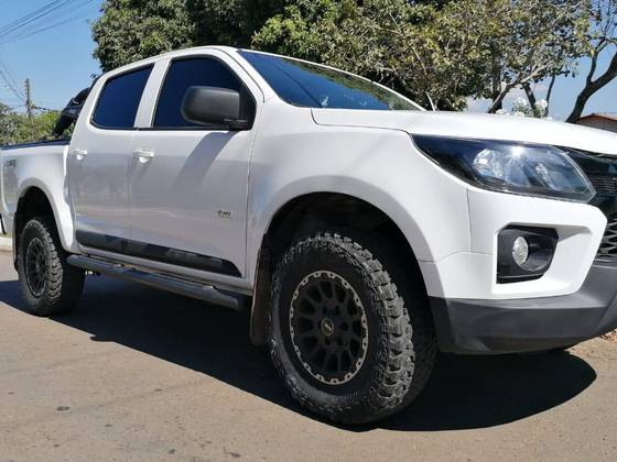 CHEVROLET S10 2.8 16V TURBO DIESEL LS CD 4X4 MANUAL