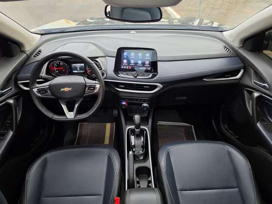 CHEVROLET-TRACKER-2024