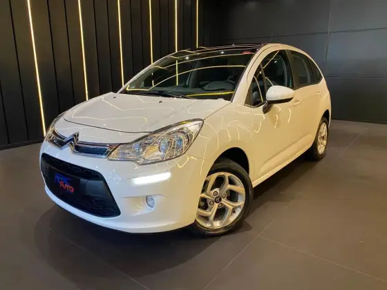 CITROËN C3 1.6 VTI 120 FLEX EXCLUSIVE EAT6 CITROËN C3 1.6 VTI 120 FLEX EXCLUSIVE EAT6