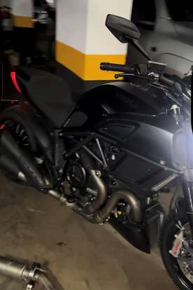 DUCATI-DIAVEL ABS DUCATI-DIAVEL ABS-2015